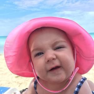 Meet your Posher, Laureen